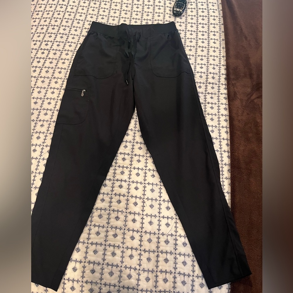 Jogger scrub pant. NEVER WORN.